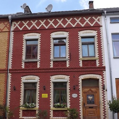 Boardinghouse Castell Hotel Bonn Exterior photo